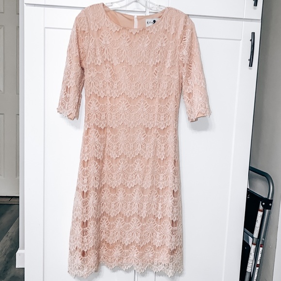 Blush pink lace dress - Picture 1 of 5
